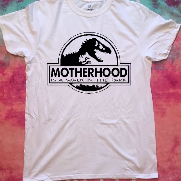 Motherhood Graphic Tee - Picture 2 of 3